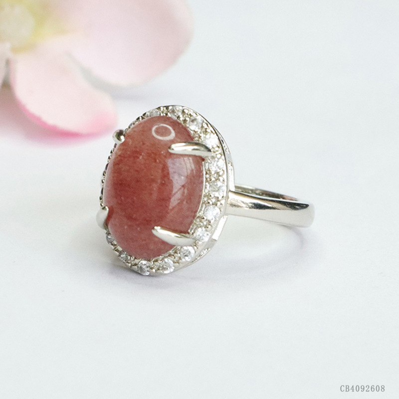 Juyu natural crystal ring strawberry crystal living mouth adjustment ring caibao jewelry wholesale generation CB4092608