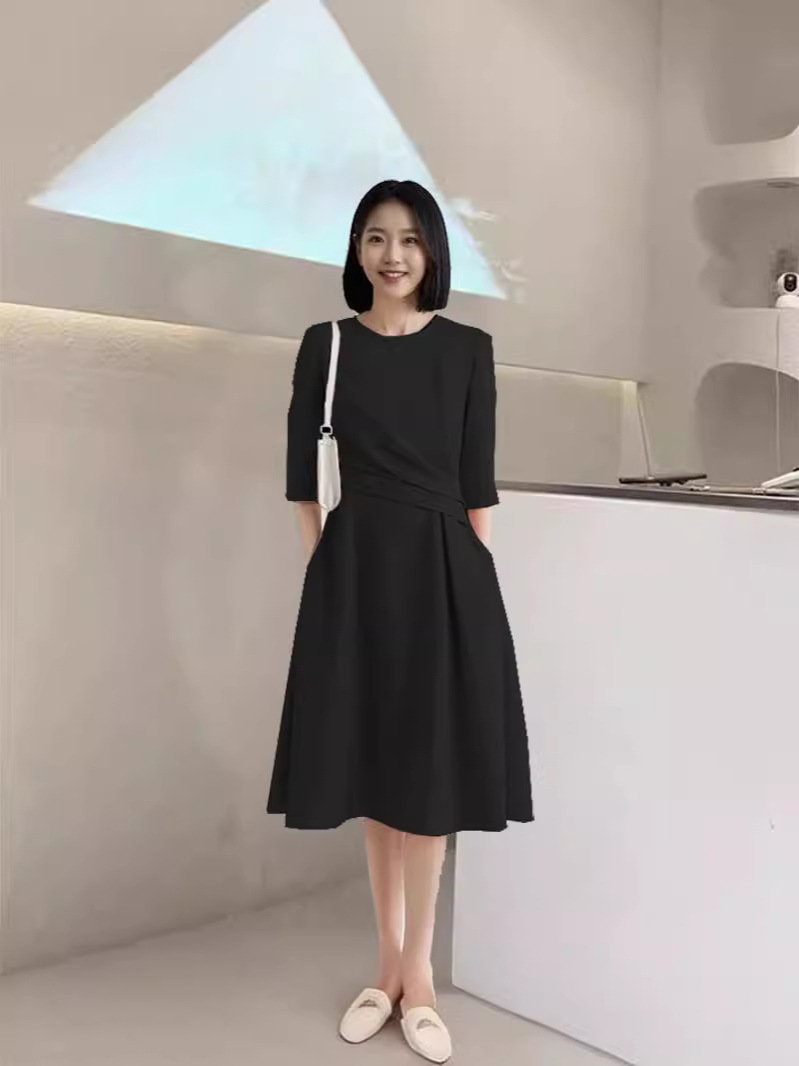 2691 Plus Size Women's French Boat Neck Waist Pleated Internet Celebrity Dress Plus Size Casual Fashion Mid-Length Skirt