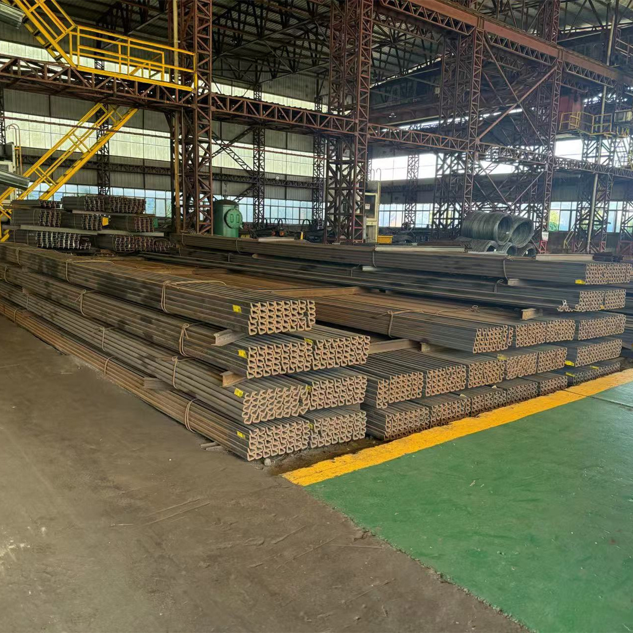 Lock C9 National Standard Q355B Lerson Steel Plate Pile Lock C9 Hot-Rolled Construction Water Stop U-Shaped Steel Plate Pile Lock