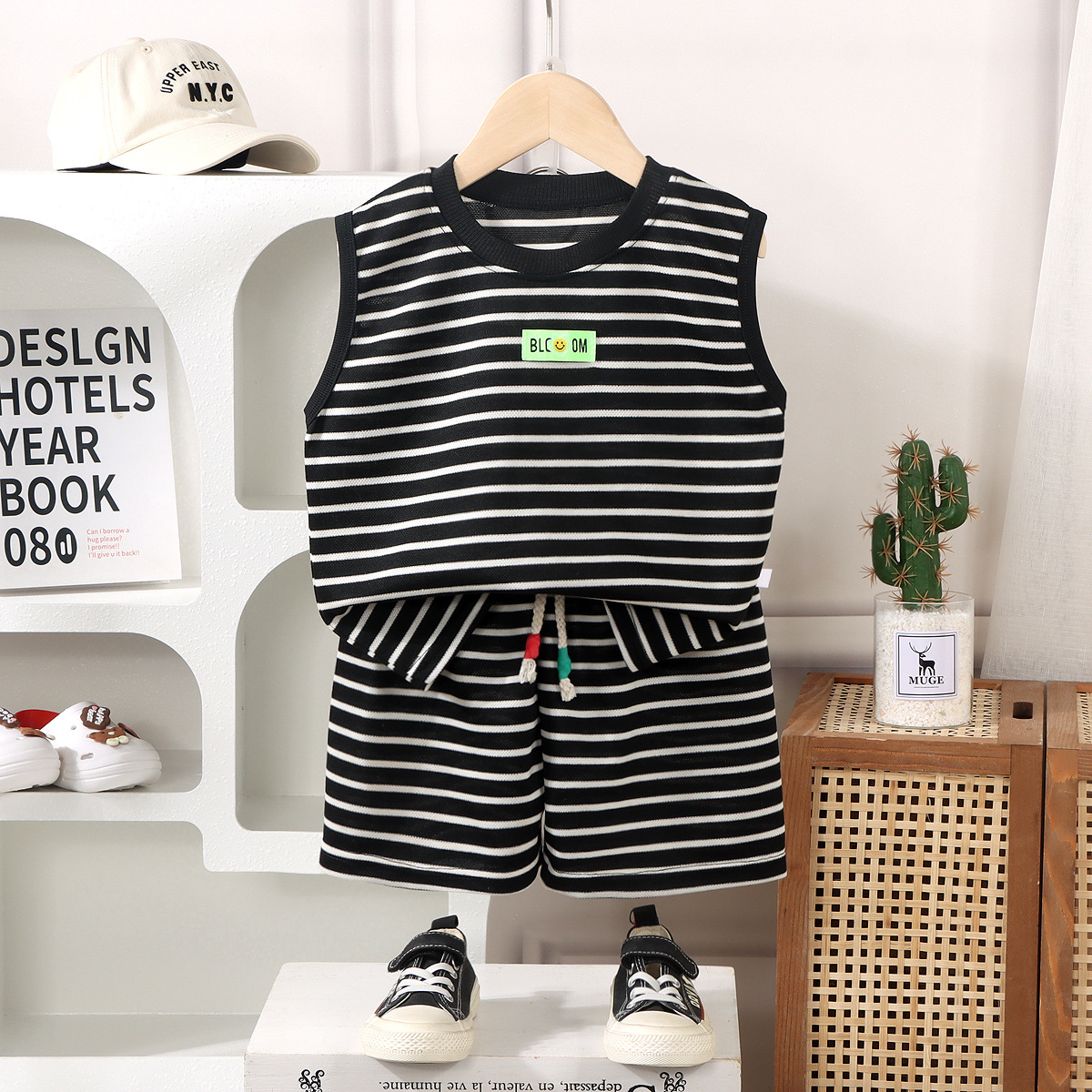 Children's Summer Western Style Striped Casual Fashion Suit Summer Fashionable New Korean Style Baby Short Sleeve Shorts Two-piece Set
