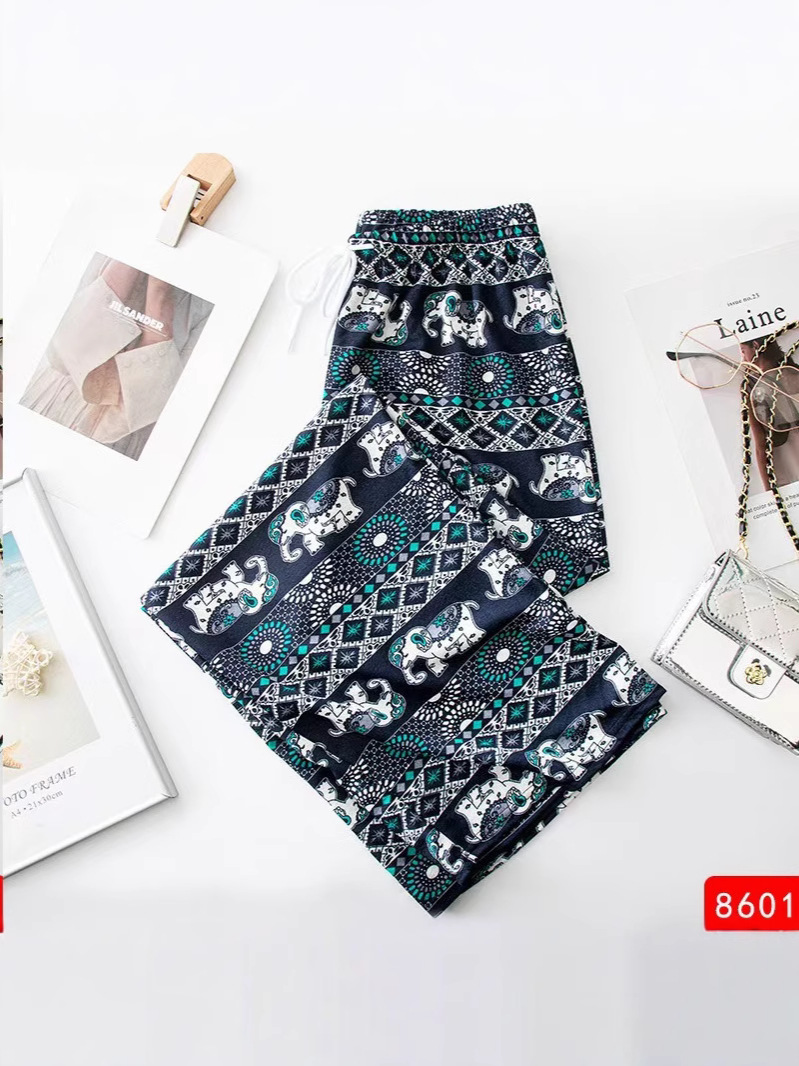 Middle-aged and Elderly Women's Flower Pants Summer Ice Silk Nine-point Thin Casual Middle-aged and Elderly Plus Fat High Waist Loose Anti-mosquito Mom Pants