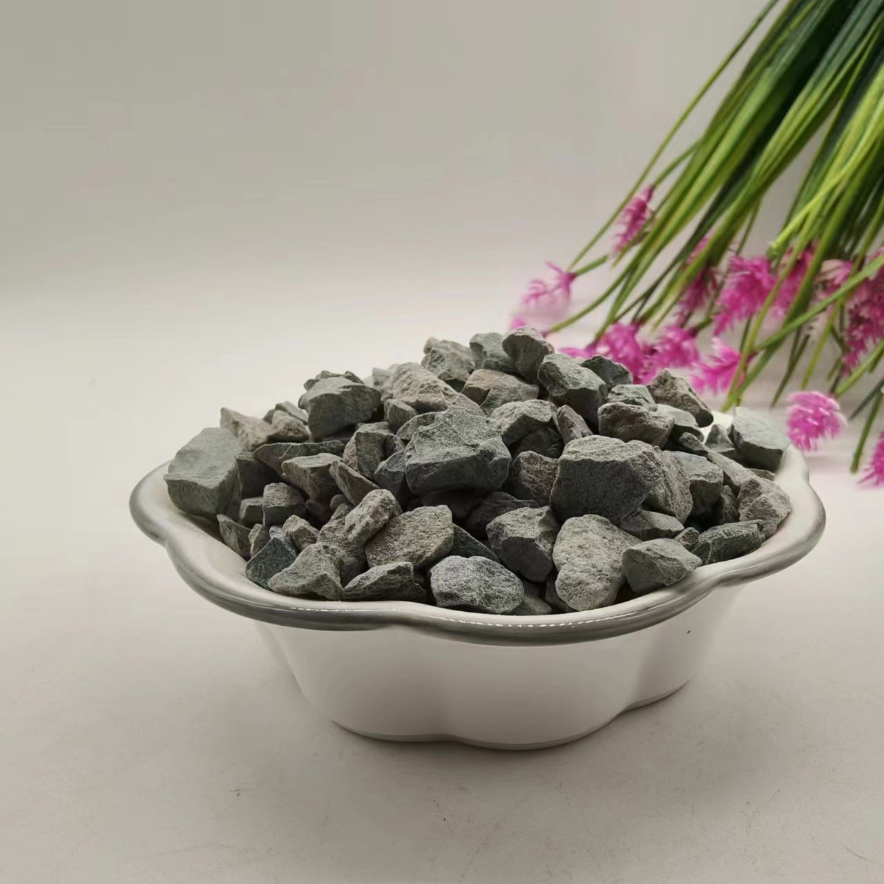 Green Zeolite Sewage Treatment Gardening Succulent Pavement Green Zeolite Granules Aquaculture Green Zeolite Powder Large Quantity Discount