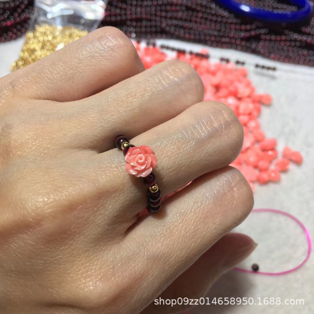 Fu Shengyuan jewelry original girl red garnet with rose ring 2023 new smart temperament fashion