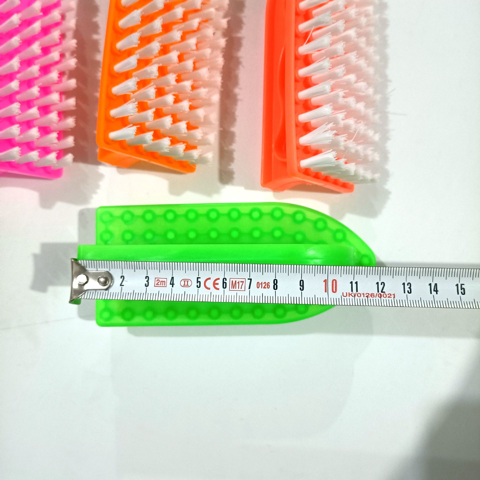 Iron Shoe Brush, Square Brush, Laundry Brush, Clothes Brush, Plastic Clothes Brush, Cleaning Brush, Home Daily Use 1 Yuan Supply