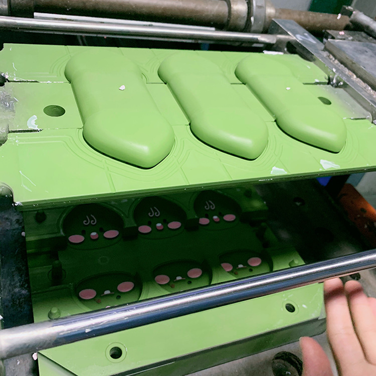 Silicone processing factory silicone silicone silicone products Dongguan silicone NBR rubber products universal processing