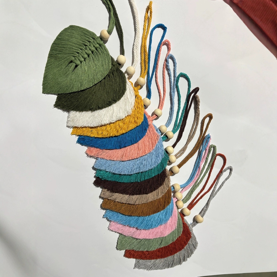 Cross-border hand-woven leaves Bohemian style single leaves multi-purpose homestay children's room background wall wall decoration