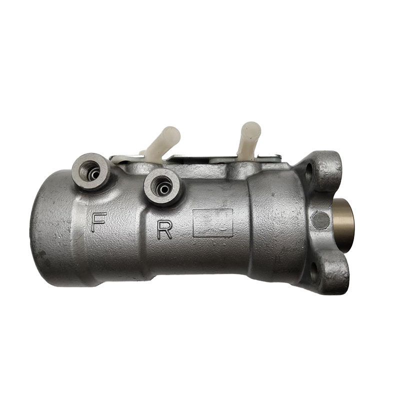 Isuzu Elf Van Truck Accessories Brake Pump 8971296920 8972243720 Brake Master Cylinder