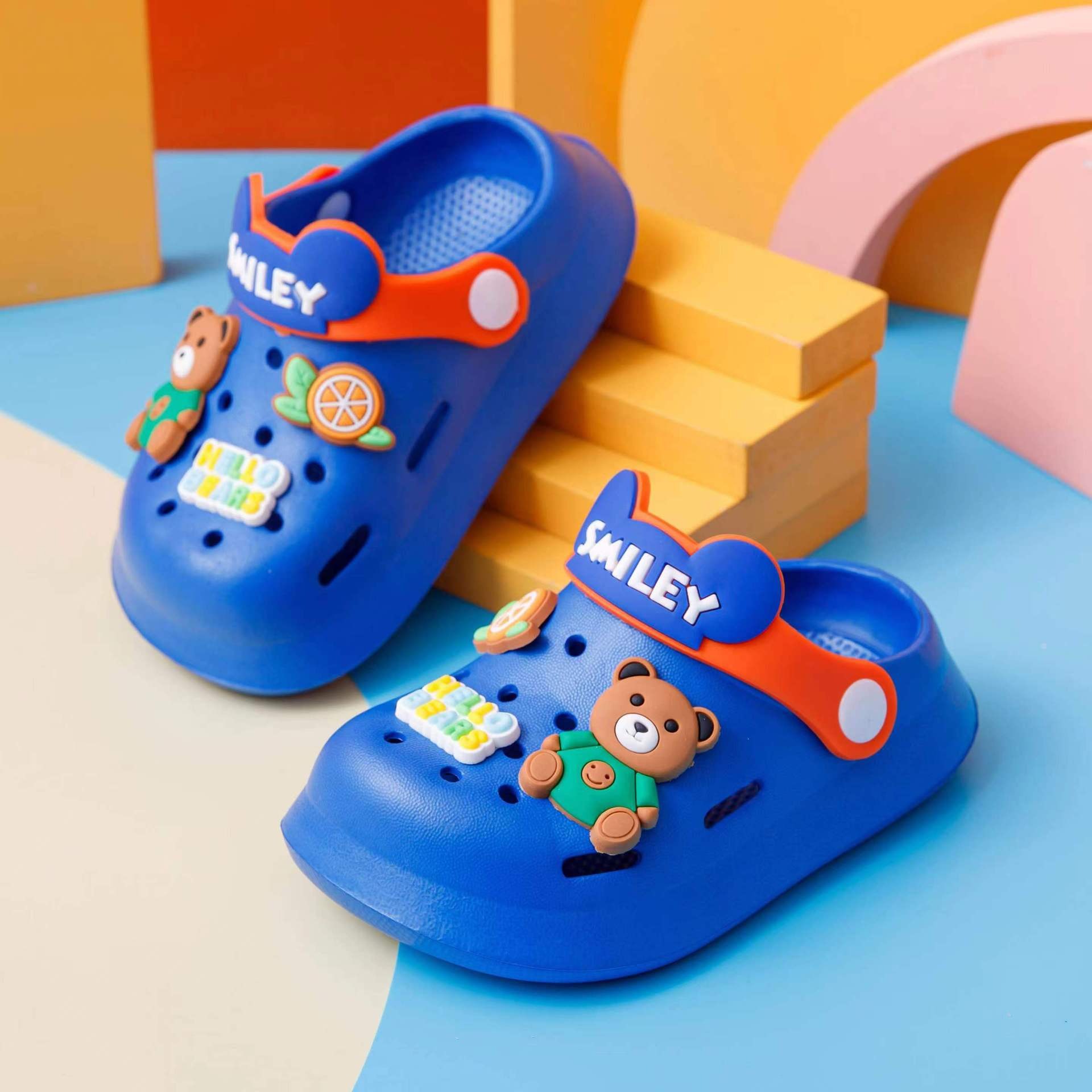 Children's Slippers EVA Hole Shoes Non-slip Factory Soft Baby Boys New Sandals Slippers Baotou Baby Shoes