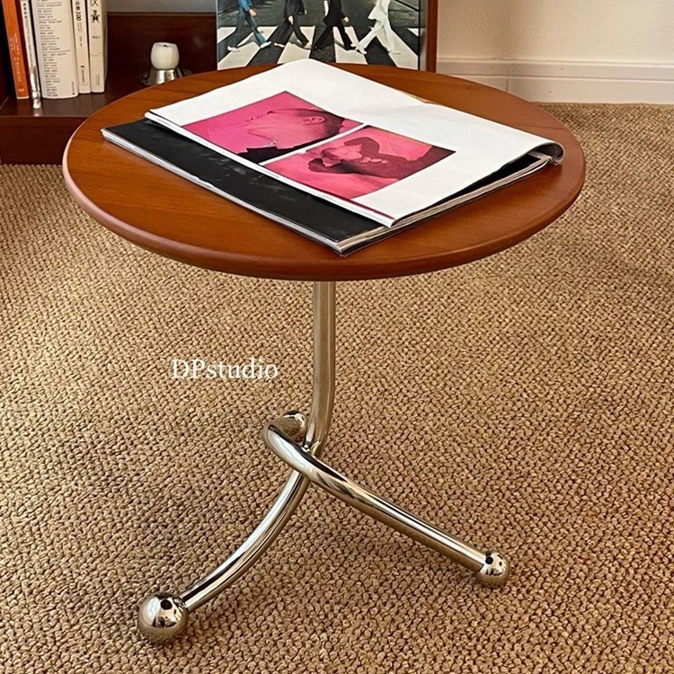 Medieval Sofa Side Table Triangle Support Vintage Cherry Wood Coffee Table Creative Round Corner Table Living Room Mini Table