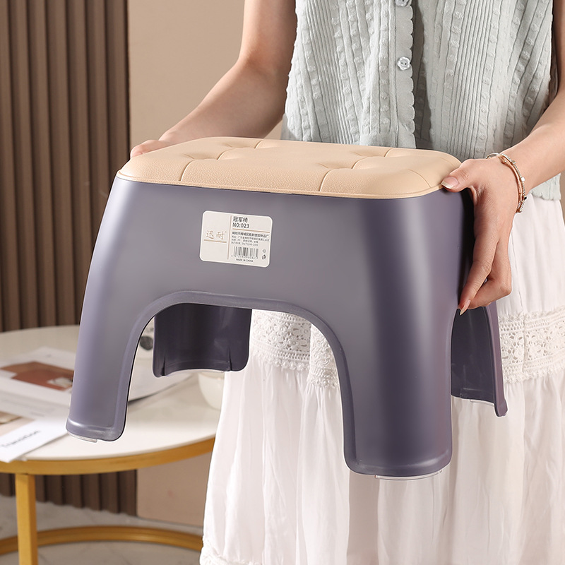 Small Stool Plastic Thickened Bench Household Stool Square Stool Non-Slip Foot Stool Foot Stool Children's Baby Bathing Low Stool