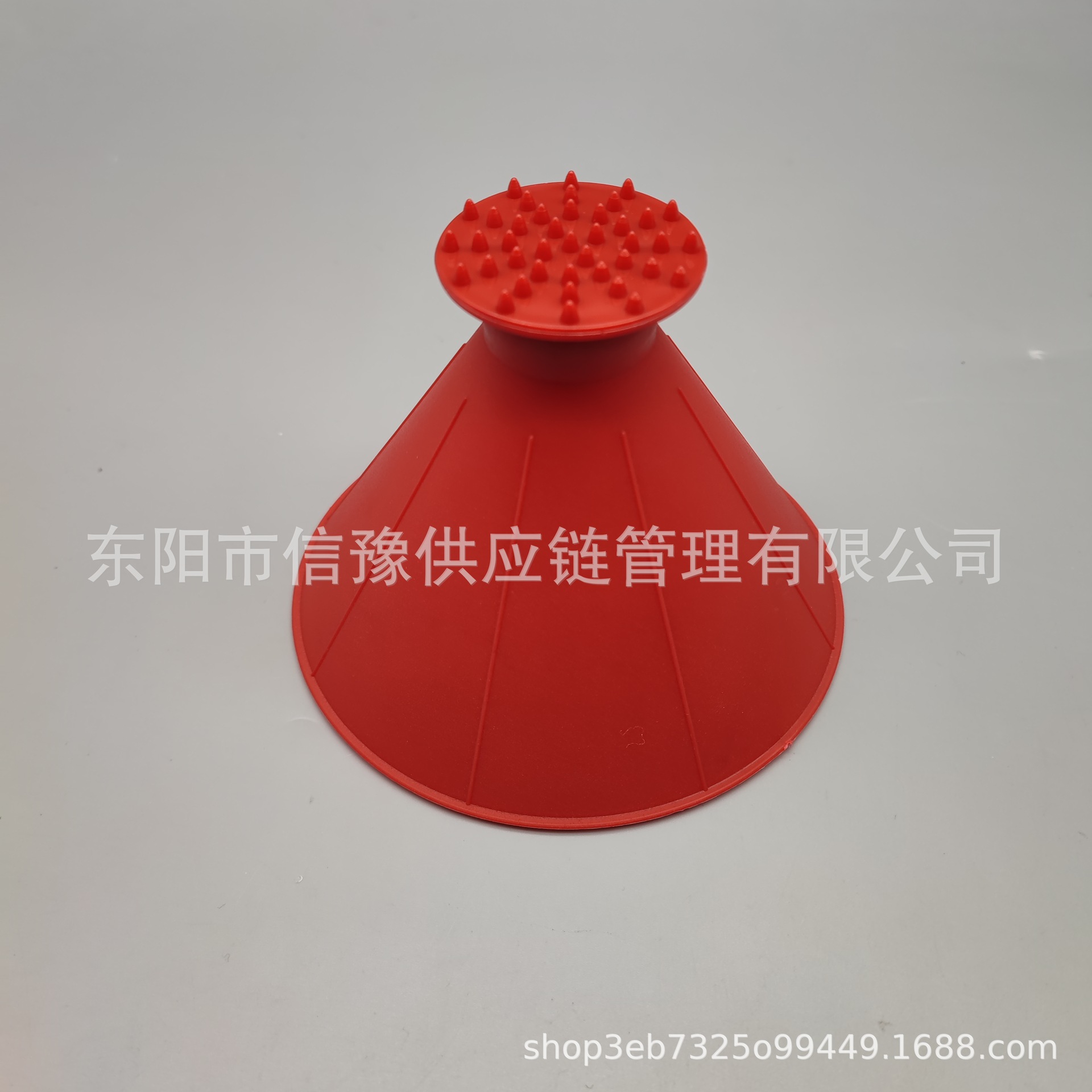 Cross-border Windshield with ICE Thorn funnel four-color cone-shaped snow shovel ICE SCRAPER plastic car snow SCRAPER
