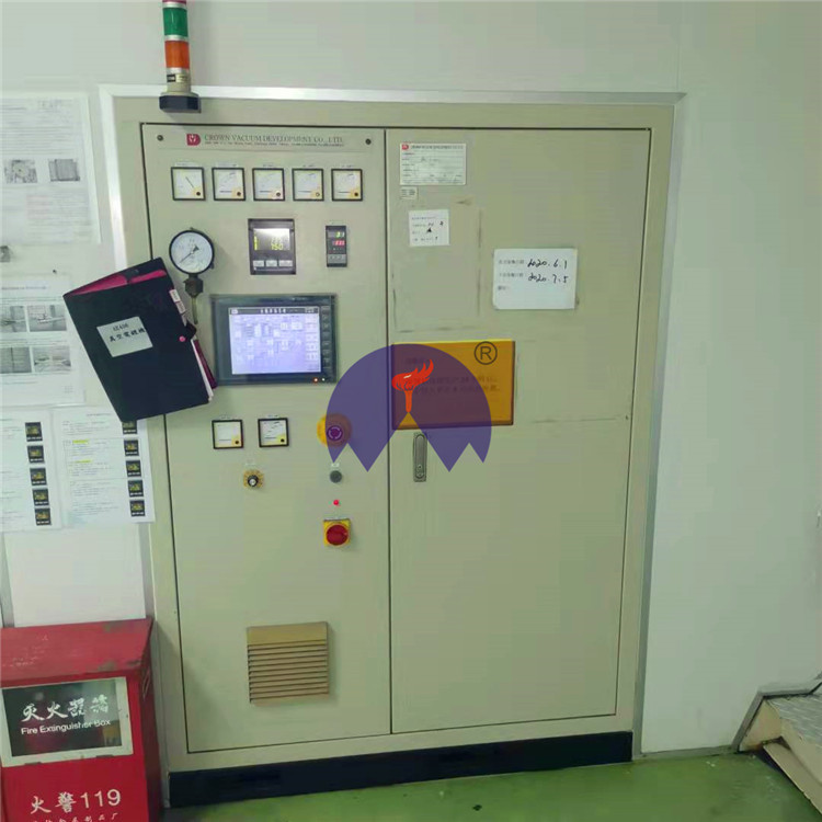 Машина для испарительного покрытия Taiwan Dayong, комплект из 2 штук, размер 1.6 на 2 метра