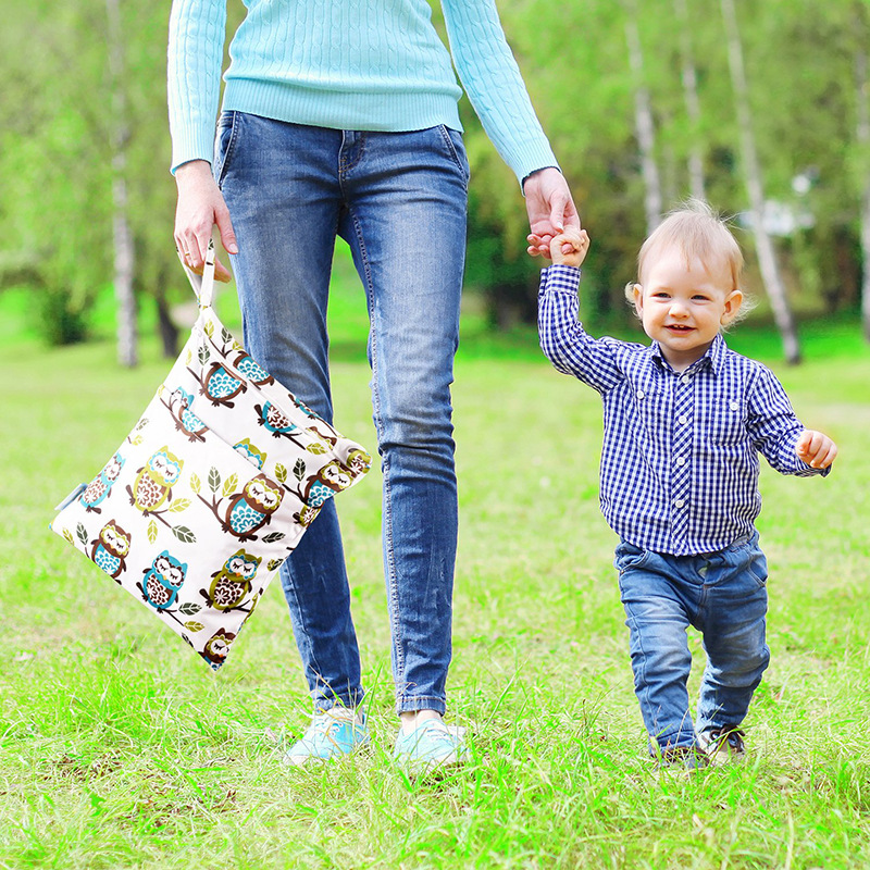 Cross border diaper bag 30*36cm baby double zipper printing waterproof diaper bag wet and dry separation double waterproof bag