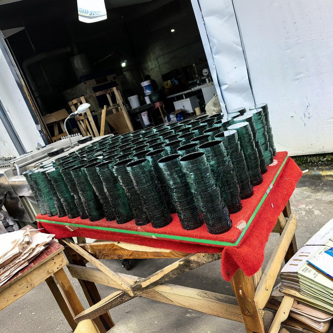 Cosmetic Lenses, Silver Mirrors, Aluminum Mirrors Manufacturer Wholesale Decorative Mirror Processing Portable Small Round Mirrors Silver Mirrors Aluminum Mirror Processing