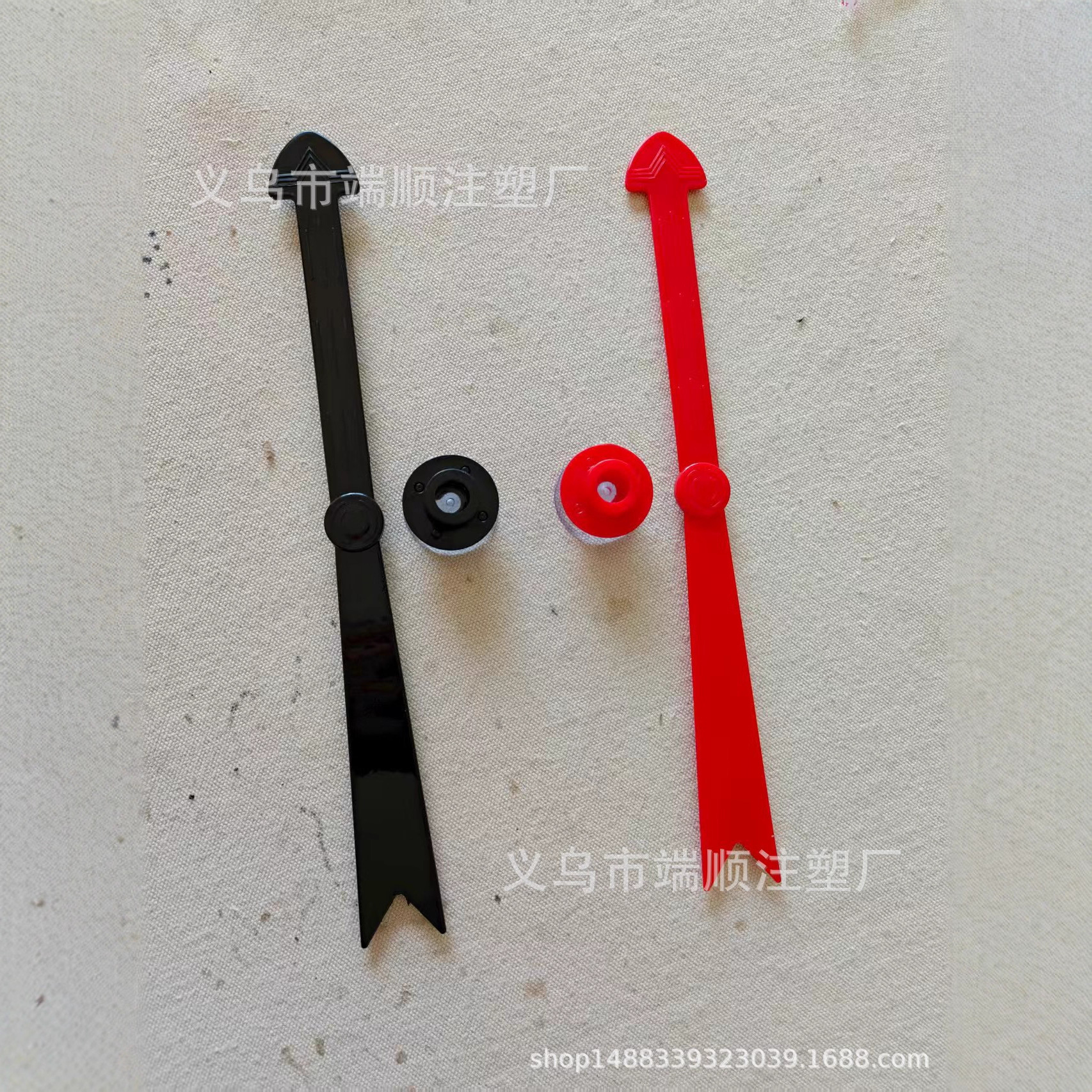 Настольная игра с указателем, интерактивные учебные пособия.