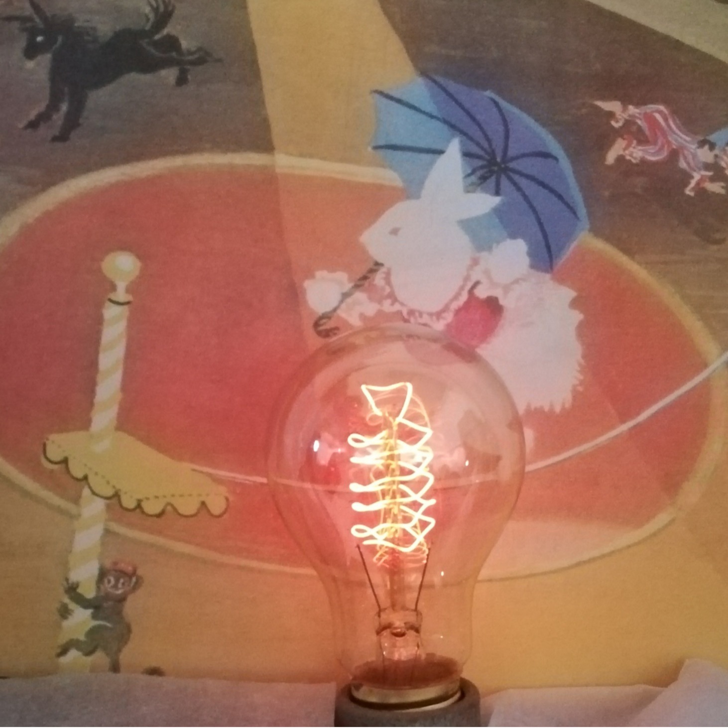 FActory Direct Edison VintAge CArbon FilAment LAmp A19 Four Ring