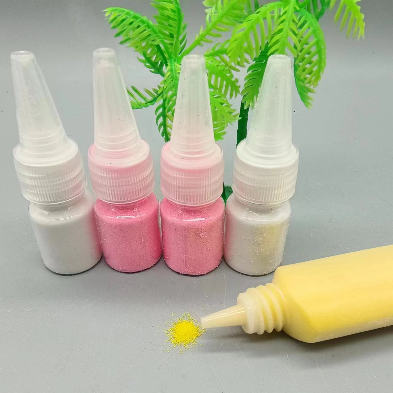 Bottled Colored Sand Kidsren's Art Sand Brush DIY Production 72 Colors Can Be Small Packaging Manufacturer Wholesale Dyed Colored Sand