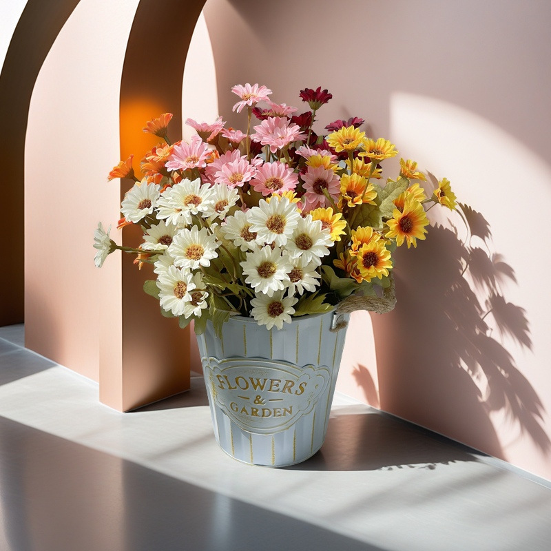 Factory artificial flower autumn color small daisy crafts bouquet small wild chrysanthemum fake flower home garden decoration in stock wholesale