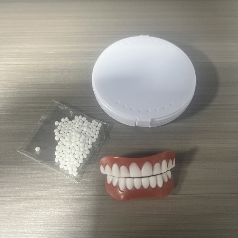 Four generations of upper and lower white teeth set silicone simulation upper row denture set simulation denture plastic denture
