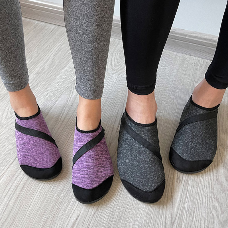 Спортивные туфли и носки для мужчин и женщин Нескользящие Тихие Фитнес Беговые туфли Взрослые Скакалка Носки для йоги Раннего обучения