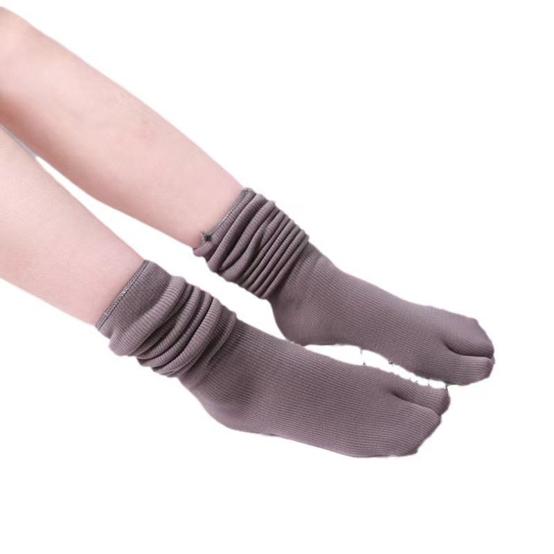 Autumn and winter unisex split-toe snow socks vertical two-toe socks fleece-lined thickened warm mid-barrel clogs flip-flops socks