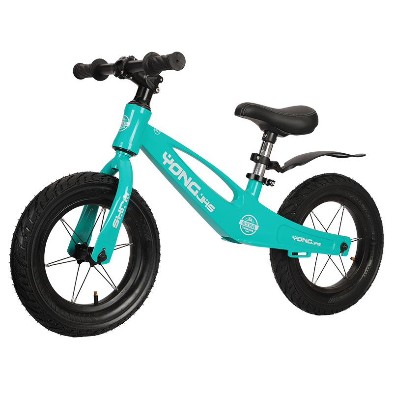 Balance Bike for Children Without Pedals, Baby Sliding Scooter, Toddler Learning to Walk, 3-7 Years Old, Bicycle, Twist Bike, Flashing Lights