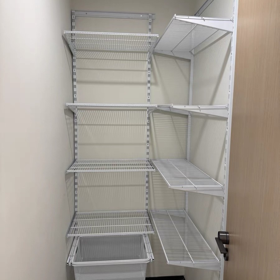 800 Storage Shelves for Wall Mounting in Storage Rooms, Wall-Mounted Shelf-Style Metal Frame, Simple Wardrobe, Multi-Layer Storage Assembly