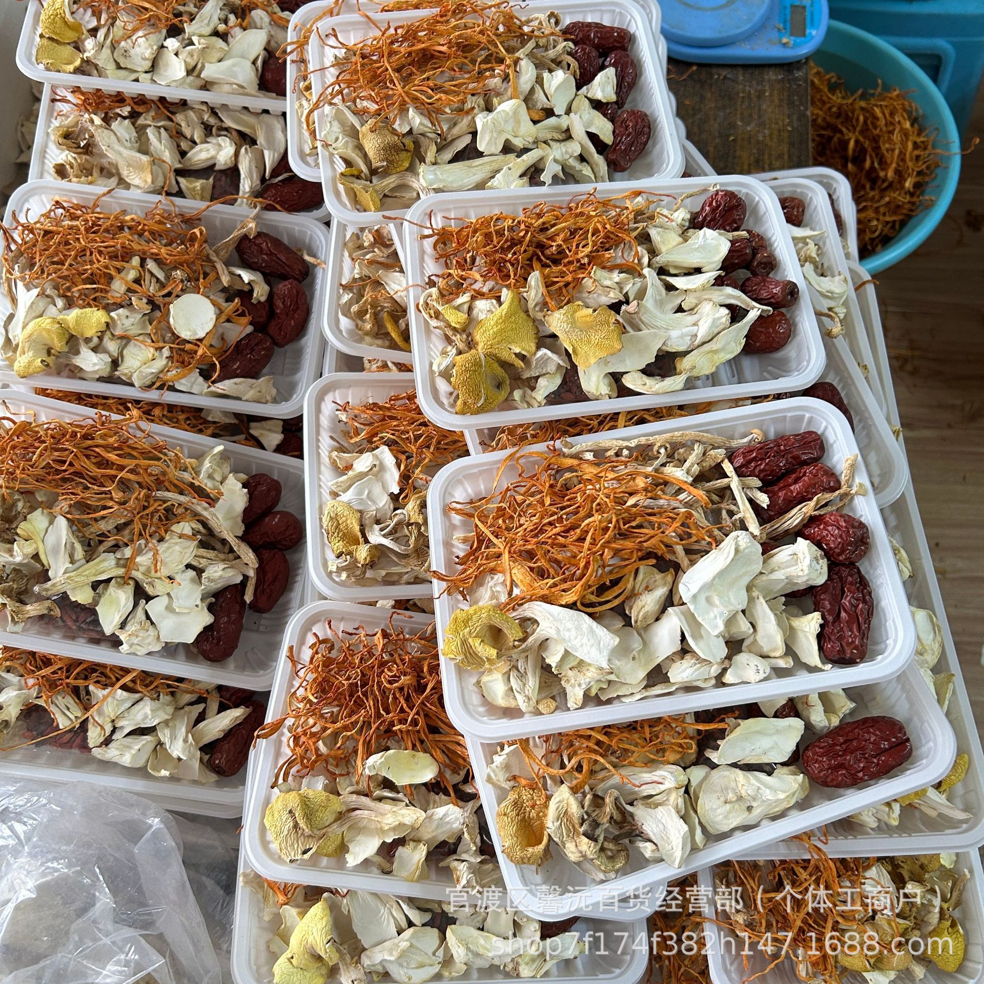 Yunnan Mushroom Soup Packets, Dried Mushrooms, Ready-Made Wholesale, One-Piece Drop Shipping, Direct Delivery from the Place of Origin, Yunnan Specialty Agricultural Products