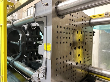 328 Tons of Large Injection Molding Machines for External Processing of Digital Products, Plastic Accessories, Water Dispenser Shells, Instrument Shells