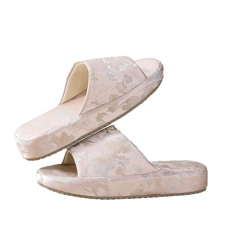 Slippers Women's 2025 Spring and Summer New Indoor Thick-soled Pot-soled Shoes Non-slip Breathable Home Sandals Women's Outer Wear National Style