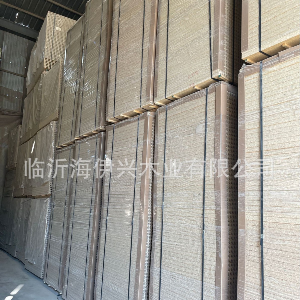 High-Strength Soundproof, Pressure-Resistant, and Heat-Insulating E1-Grade Hollow Core Particle Board Engineering Door Bridge Hole Board Door Core Filling