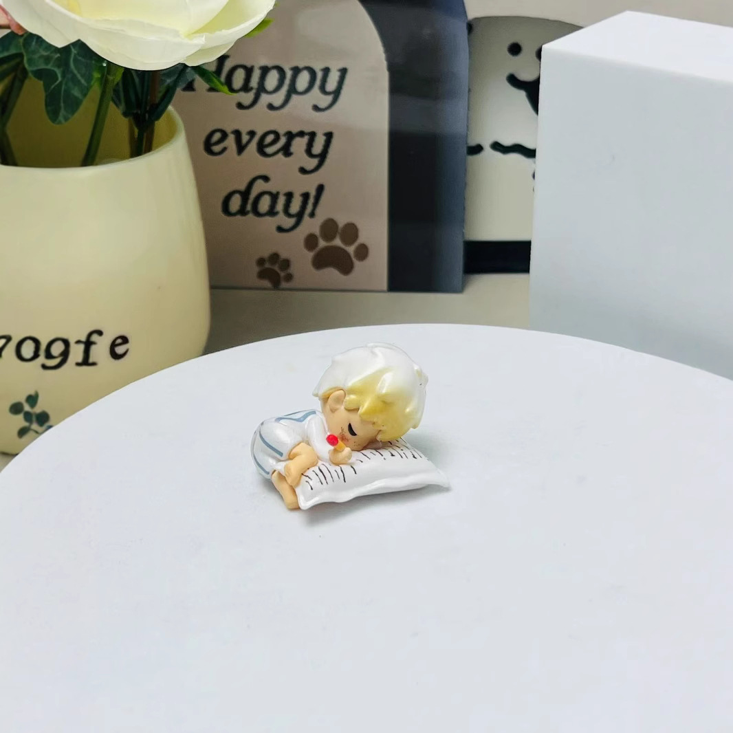 PTwinkle gift series from stars blind box star people change baby adorable diy products