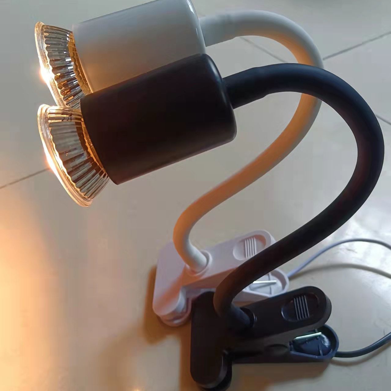 Tortoise Sun Back Lamp Holder Reptile Heating Lamp Holder Climbing Pet Heating Lamp Holder Pet Heating Lamp Holder Heat Preservation Lamp Holder Glue