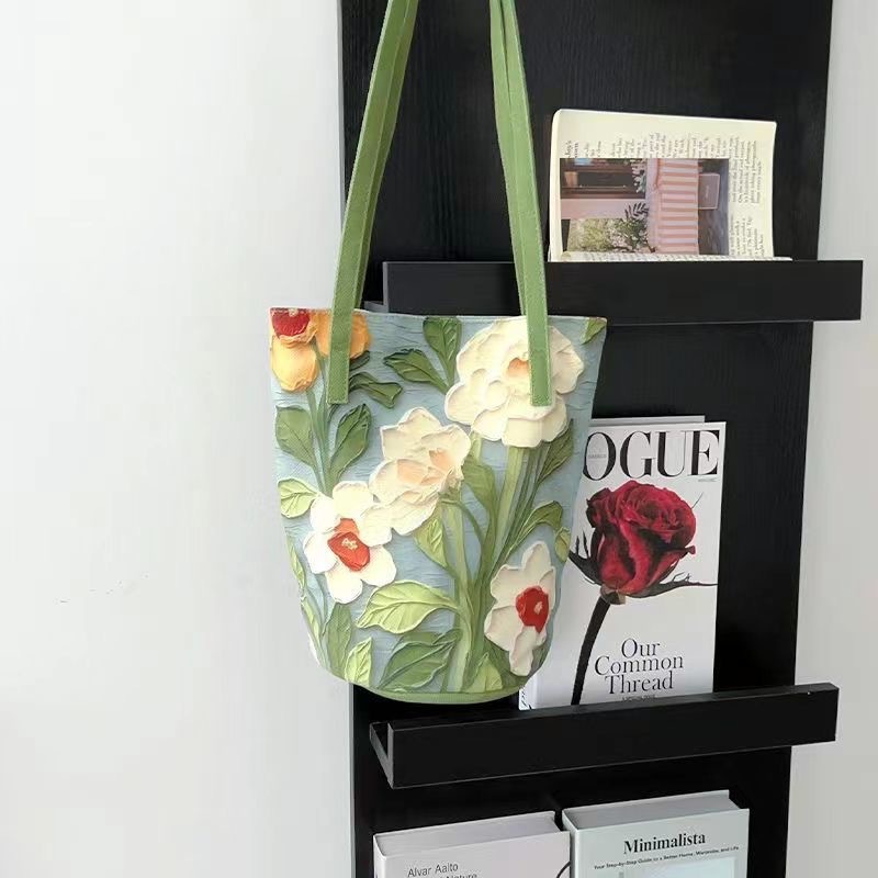 2025 New Oil Painting Flower Niche High-end Shoulder Bag All-match Niche Large Capacity Portable Commuter Bucket Bag
