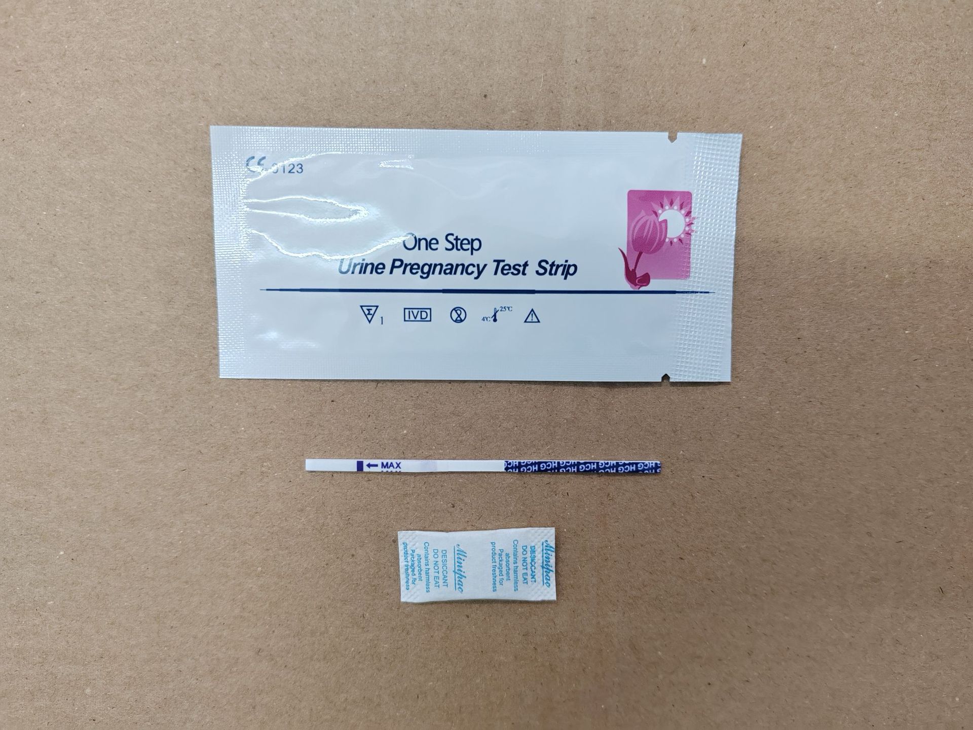 English packaging pregnancy test strip, early pregnancy test strip, pregnancy test stick, pregnancy test strip, pregnancy test strip