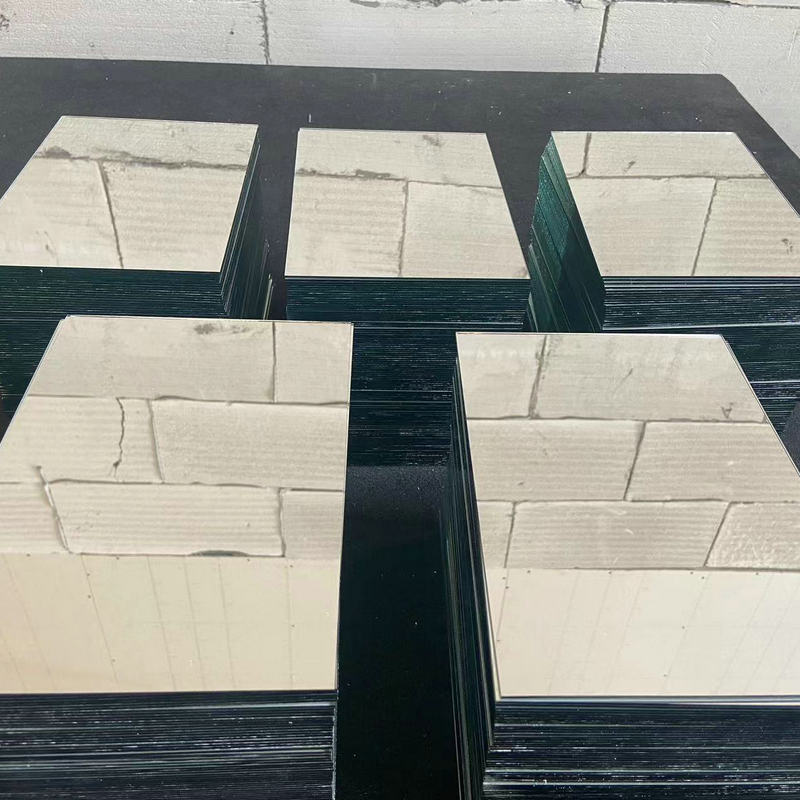 Manufacturers supply 1.7mm shaped glass lenses can be arbitrarily cut single hand-held cosmetic glass small mirror