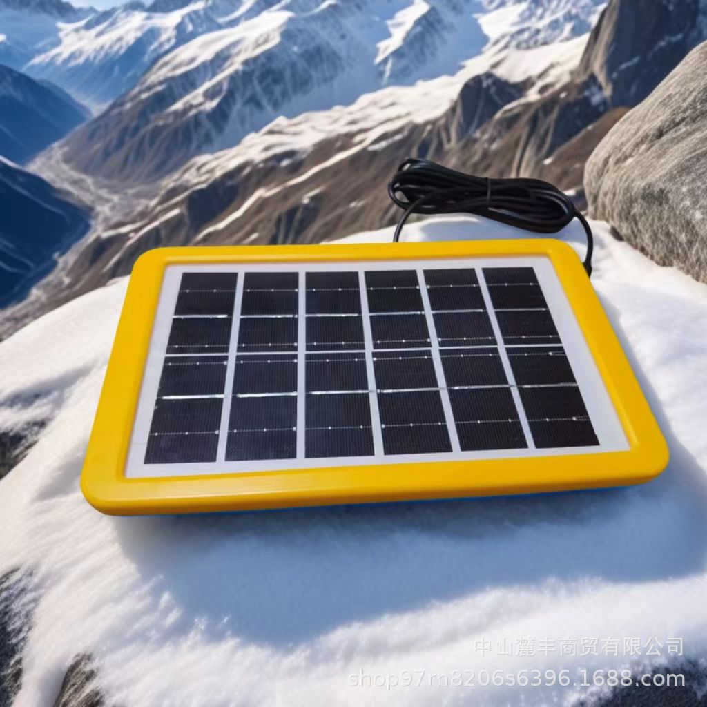Solar-Powered Outdoor Emergency Power Supply Photovoltaic Panel Mobile Phone Flashlight Power Bank Waterproof Led