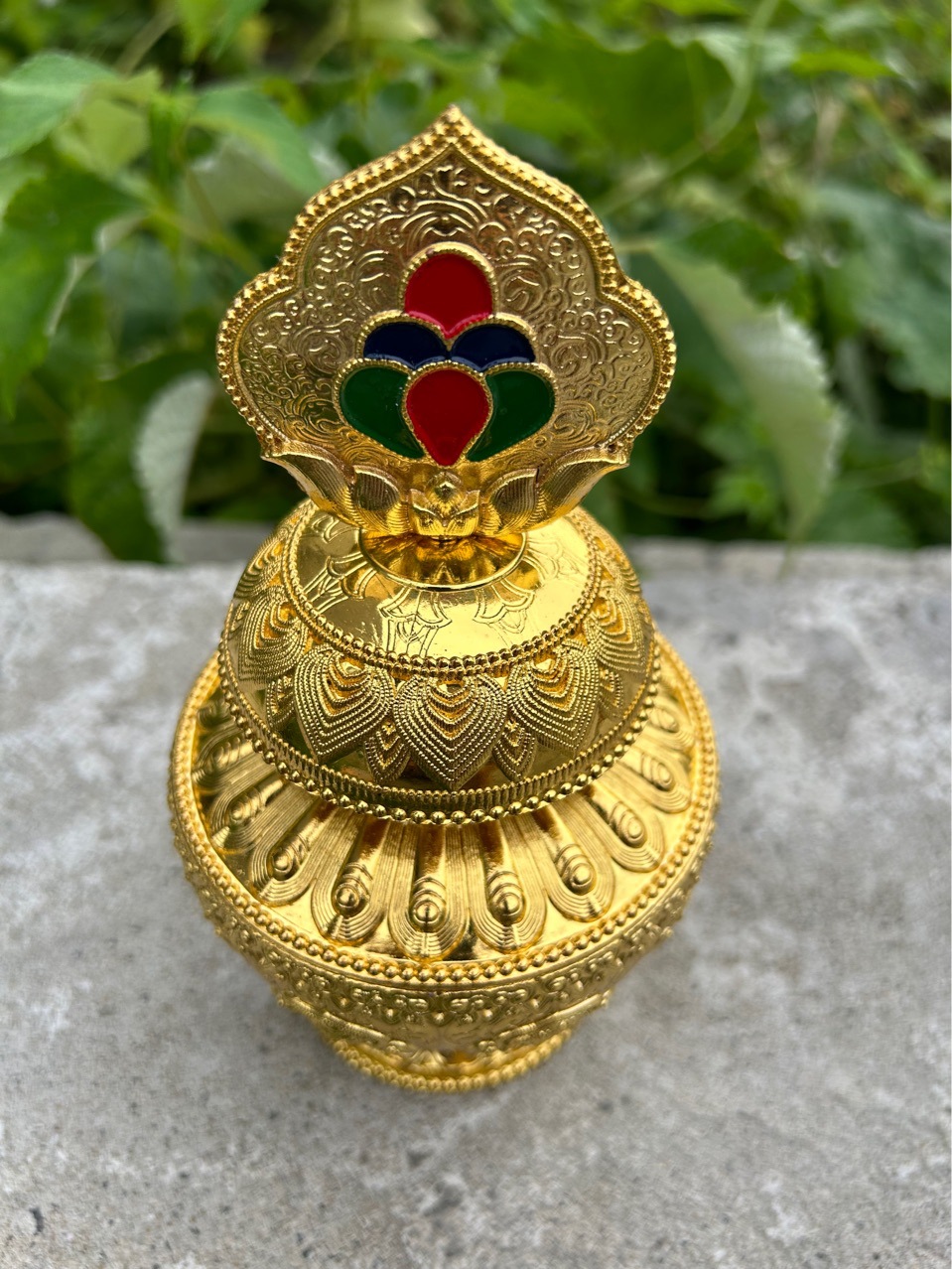 Xizang Tantra Eight Auspicious Auspicious Eight Treasures Manibao Dragon King Bottle Yellow God of Wealth Bottle Water Purifier Alloy