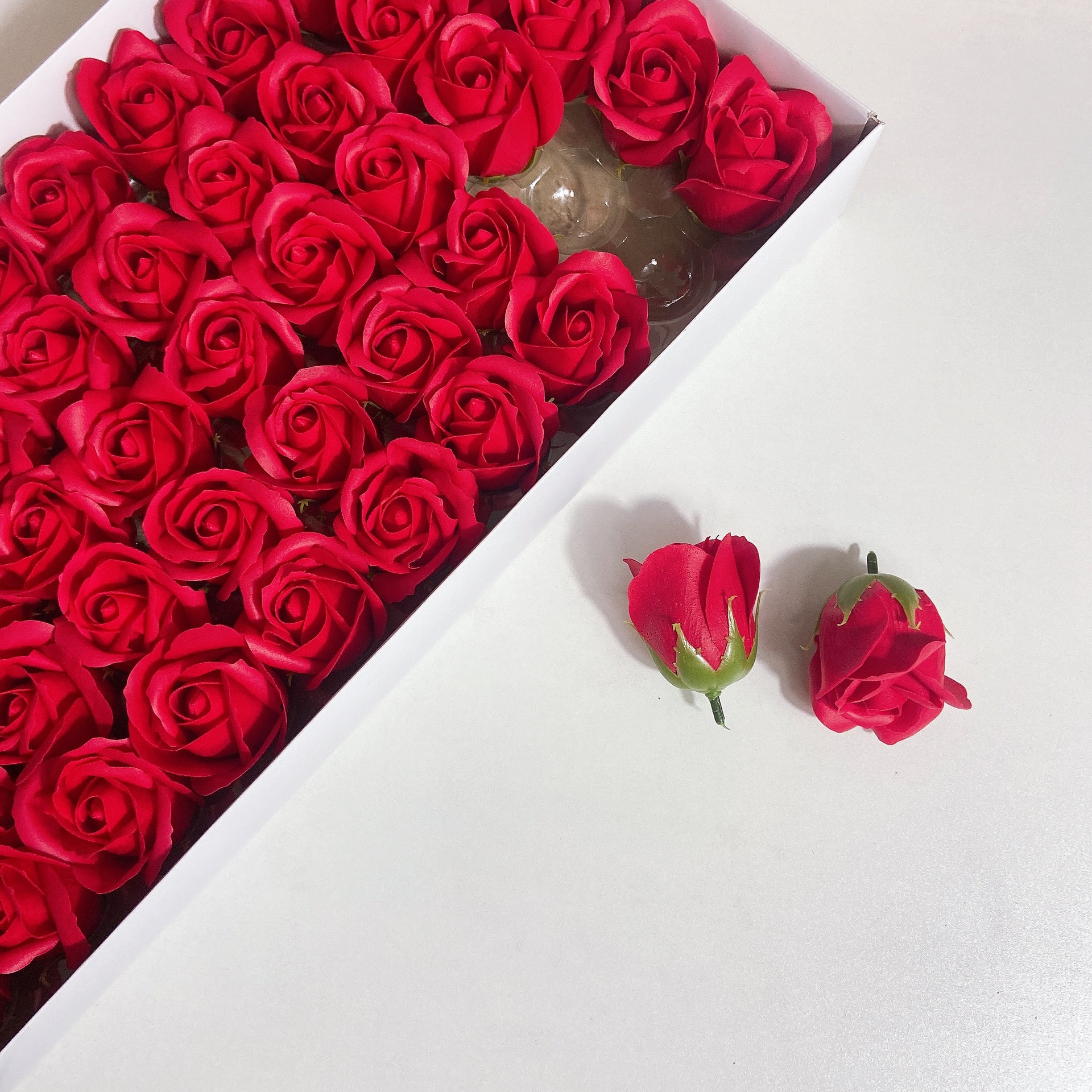 Soap Flower Three-layer Artificial Rose Large Flower Head Flower Bouquet Material with Base Water Flower Soap Flower Wholesale Manufacturer Direct Delivery