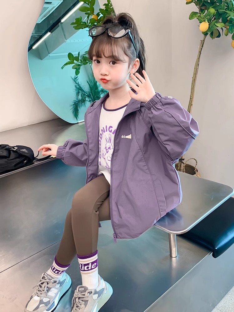 Girl's Charge Clothes Spring 2025 New Style Children's Coat Loose Spring and Autumn Little Girl's Hooded Casual Top