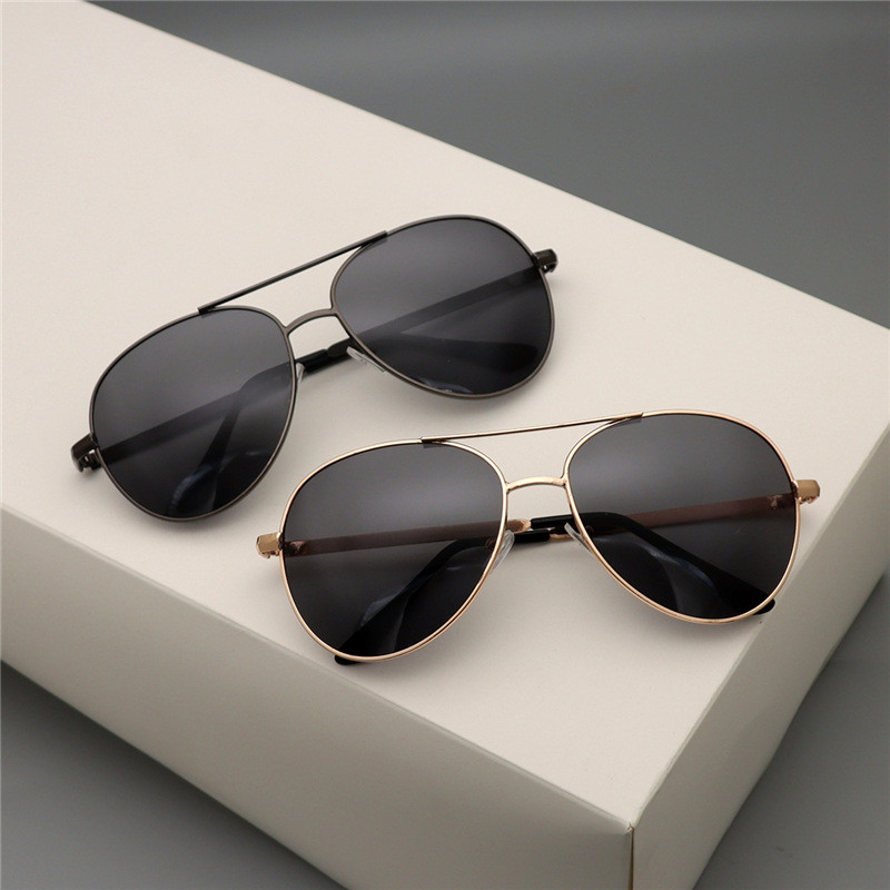 Polarized sunglasses wholesale men's sunglasses driving fishing driver glasses driving glasses trendy 2022 New Frog glasses