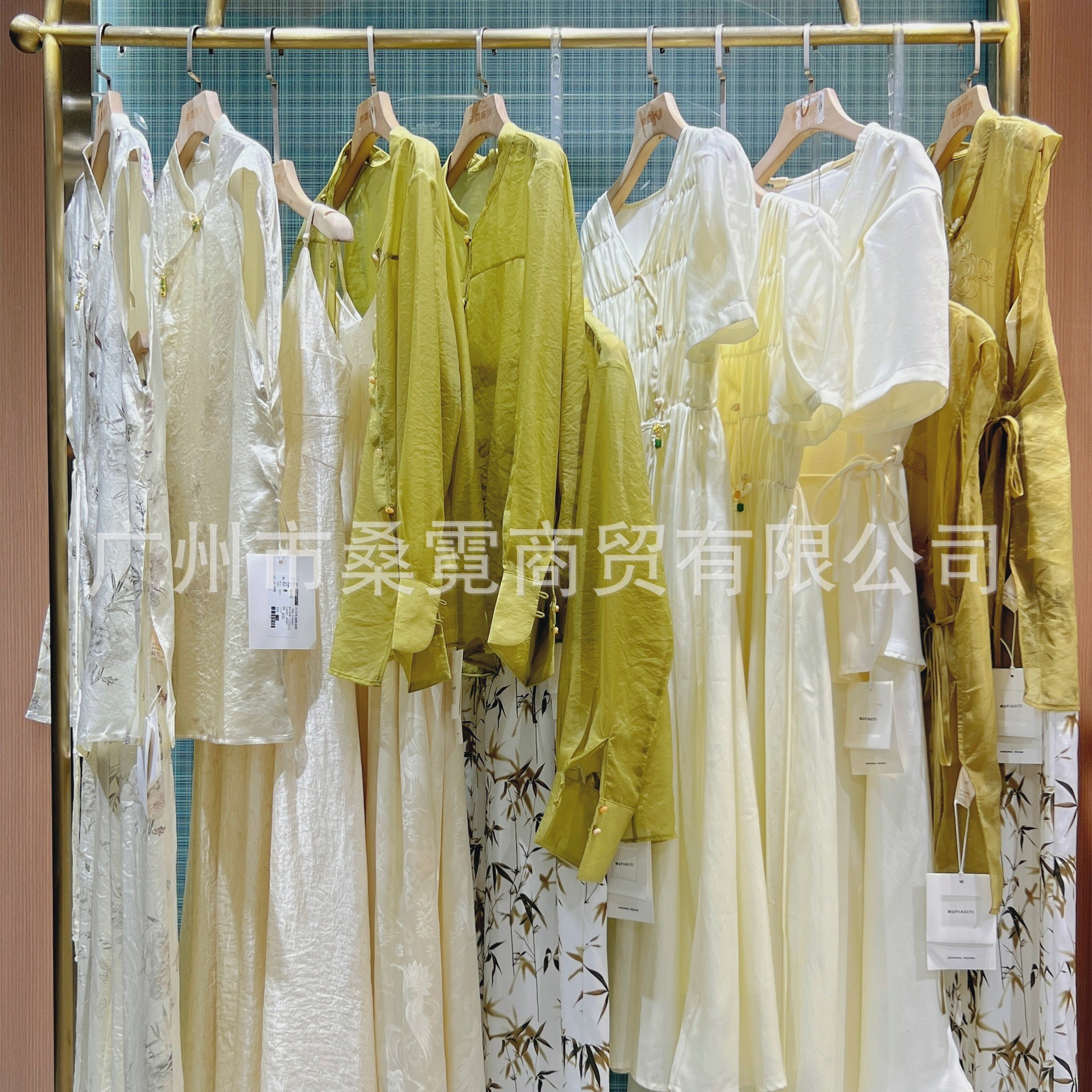 Женская одежда Qiaowenna, распродажа, легкий люксовый бренд