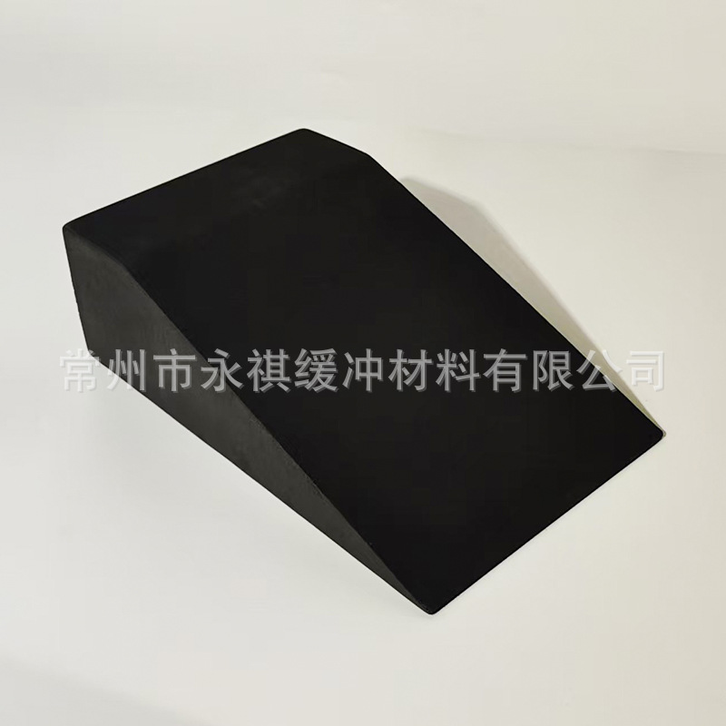 Factory Supply Angle Yoga Brick EVA Lasping Plate Triangle Yoga Fitness Foot Pedal Shaped Yoga Brick