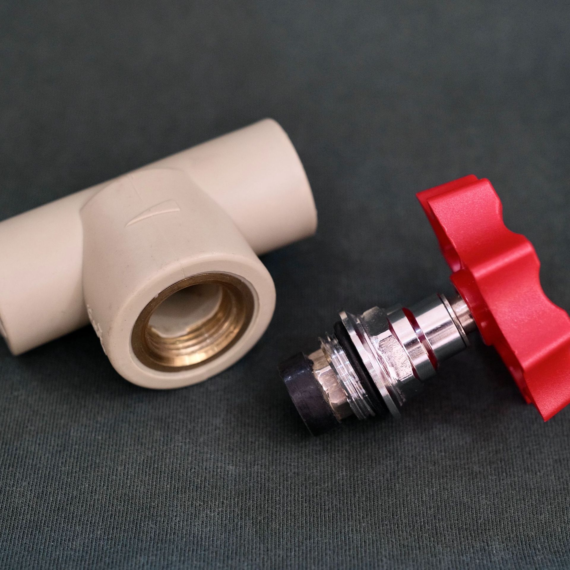 Manufacturers Supply Fine Imitation Joint Plastic Gray PPR Water Supply Pipe Fittings Circlip Type Stop Valve 202532 Valve Core Cutout
