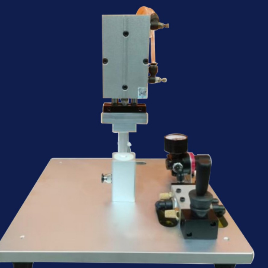 Производитель индивидуального оборудования для испытания герметичности, водонепроницаемый детектор утечек, двухканальное оборудование для испытания водонепроницаемых мембран