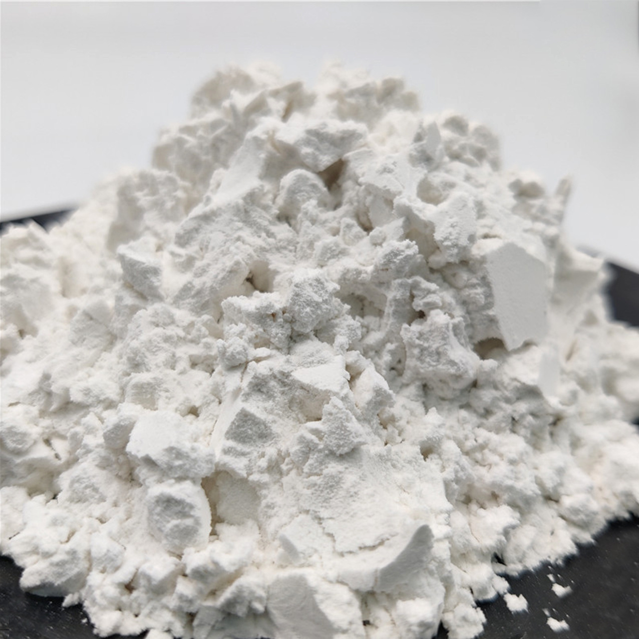 Diatomaceous Earth Powder Coating Water Treatment Filter Agent for Adsorption and Decolorization of Impurities, Direct from Manufacturer for Water Treatment Use