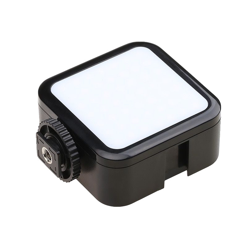 Wholesale magnetic mobile phone clip hanging neck bracket universal mobile phone clip horizontal and vertical can shoot cold boots adjustable live self-shooting