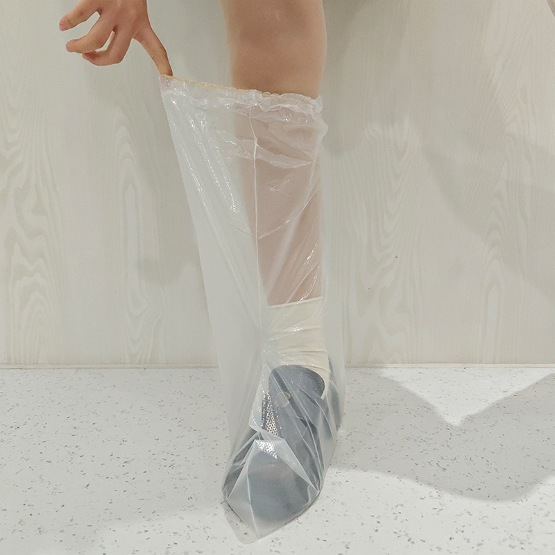 Disposable Mid-Tube Transparent Shoe Covers, Rain Boots, Waterproof for Adults and Children, Outdoor Men's and Women's Boot Foot Covers, Anti-Fouling Transparent Long Tube