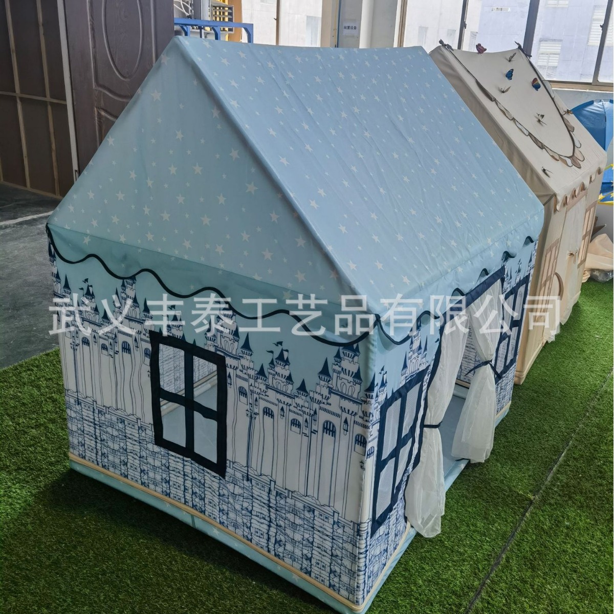 Hot Selling Kidsren's Small House Tent Playhouse Reinforced Metal Bracket Indoor Boy and Girl Princess Toy Castle