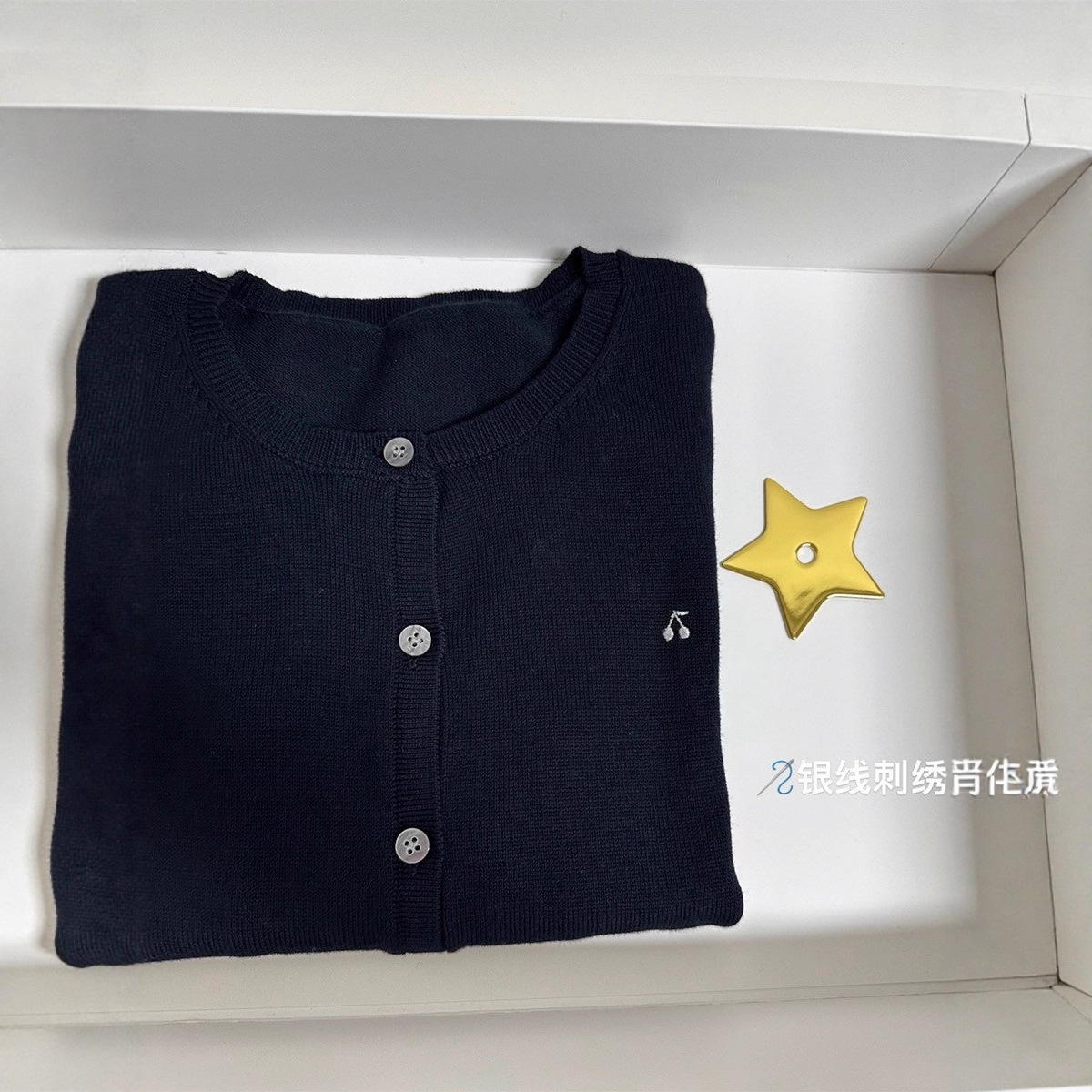 2024 New Girls Cherry Embroidery Korean Cardigan Baby Girl College Style Long Sleeve Cotton Sweater Autumn and Winter